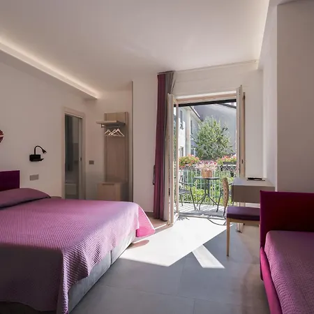Villavita Guest house *